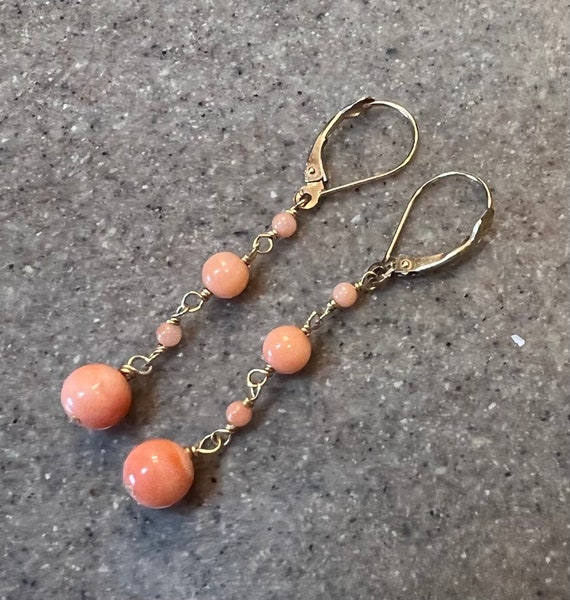 Vintage 14K Yellow Gold Coral Dangle Earrings - image 5