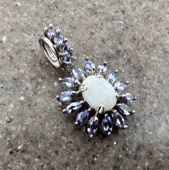 Vintage 10K White Gold Tanzanite & Opal Flower Pe… - image 6