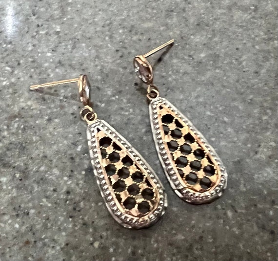 Vintage 10K Yellow Gold Filigree Drop Dangle Earr… - image 7