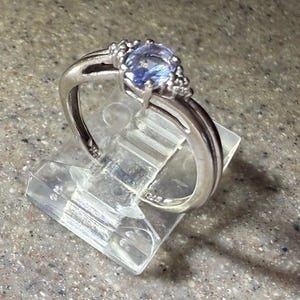 Vintage 10K White Gold Purple Tanzanite & Diamond Ring Size 5.25