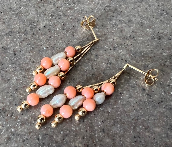 Vintage 14K Yellow Gold Coral & Pearl Dangle Earr… - image 3