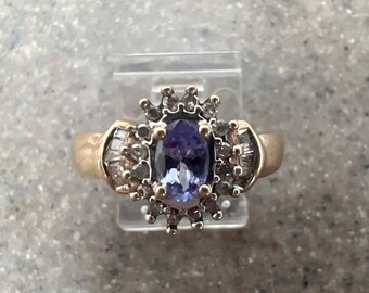 Vintage 10K Yellow Gold Tanzanite & Diamond Cocktail Ring