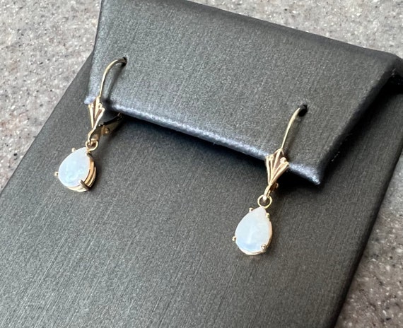 Vintage 10K Yellow Gold Opal Drop Dangle Earrings - image 4