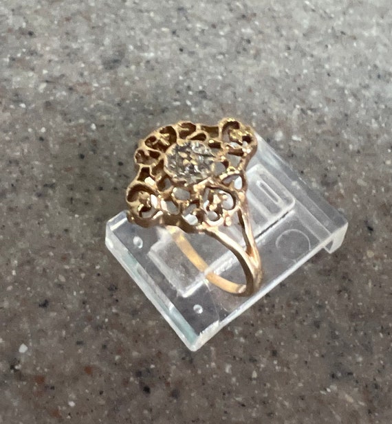 Vintage 10K Yellow Gold Filigree Ring