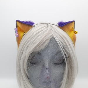Voilet en gele kleine kittenoren