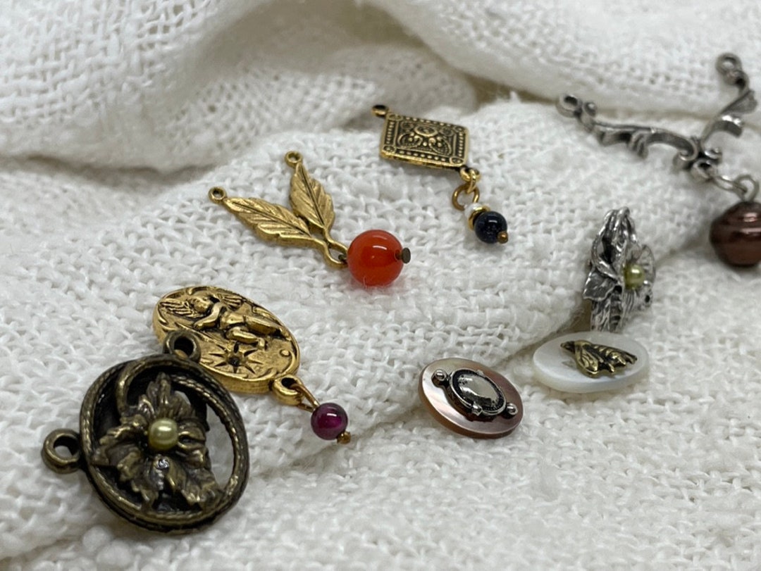 Antique Button Findings W Jewels,and Cabs, Leaves, Angel, Pearls, 8 ...