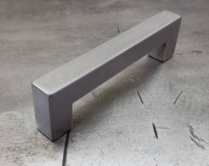 Raw Steel Door Handle – Industrial Cabinet Pull, Modern Drawer Hardware