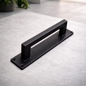 Industrial Steel Barn Door Handle – Square Tube, Loft Door Pull