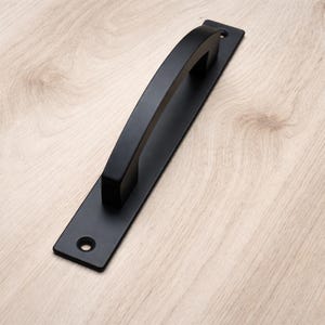 Curved Square Profile Door Handle – Minimalist Architectural Pull – Solid Steel, Handmade