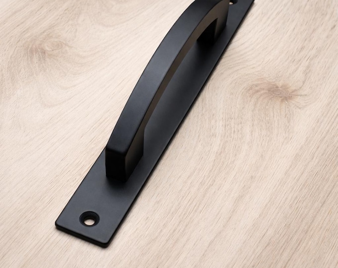 Curved Square Profile Door Handle – Minimalist Architectural Pull – Solid Steel, Handmade