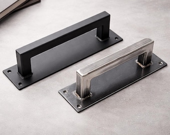 Structural Steel Barn Door Handle – Industrial Minimalist Architectural Pull