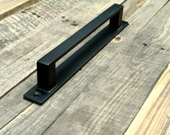 Handmade Steel Barn Door Handle – Industrial Rustic Door Pull