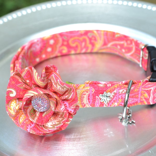 Pink Paisley DOG COLLAR with Flower, Dog Accessories, Collars for Dogs, Floral, Dogs And Flowers, Pet Accessories, Dog Collars, Flower