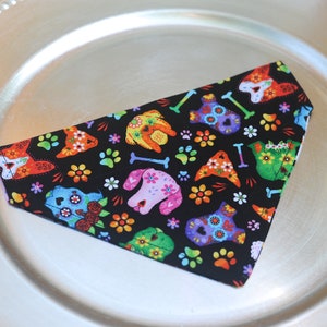 Sugar Skulls Dog bandana, Day of the Dead Bandana for dogs, Colorful Dog Accessories, Pet Accessories, Bandanas, Pet Bandana Colorful image 3