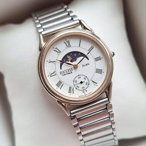 ALBA Seiko Success Vintage Day Night Watch, Quartz Watch With Day