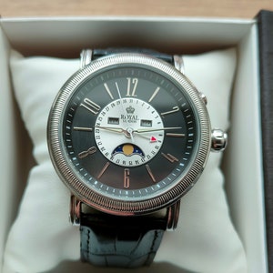 Royal Swiss Moonphase watch, Quartz watch, Real Moon Phases Calendar, Moon wrist watch, black watch