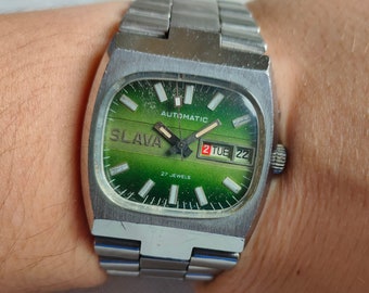 SLAVA TANK watch, Automatic watch, mens watch, vintage watch, green watch, day and date indicator