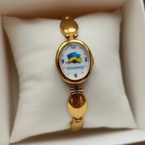 NEW Vintage ladies watch Luch UKRAINE, Mechanical watch, white watch, 1998 years, with papers and case