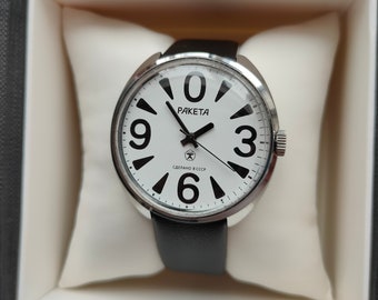 Raketa Big Zero, Soviet watch raketa, big watch, mechanical wrist watch, white watch,