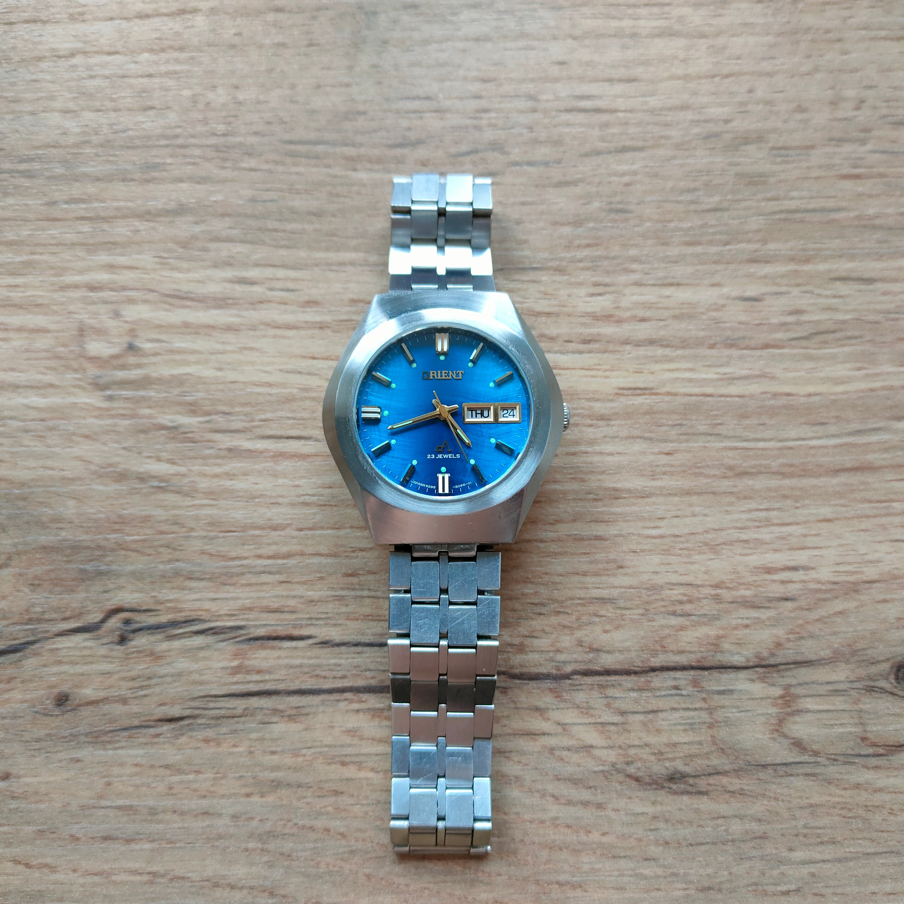 超レアなオリエント クロノエース メキシカンブルー、機械式自動
