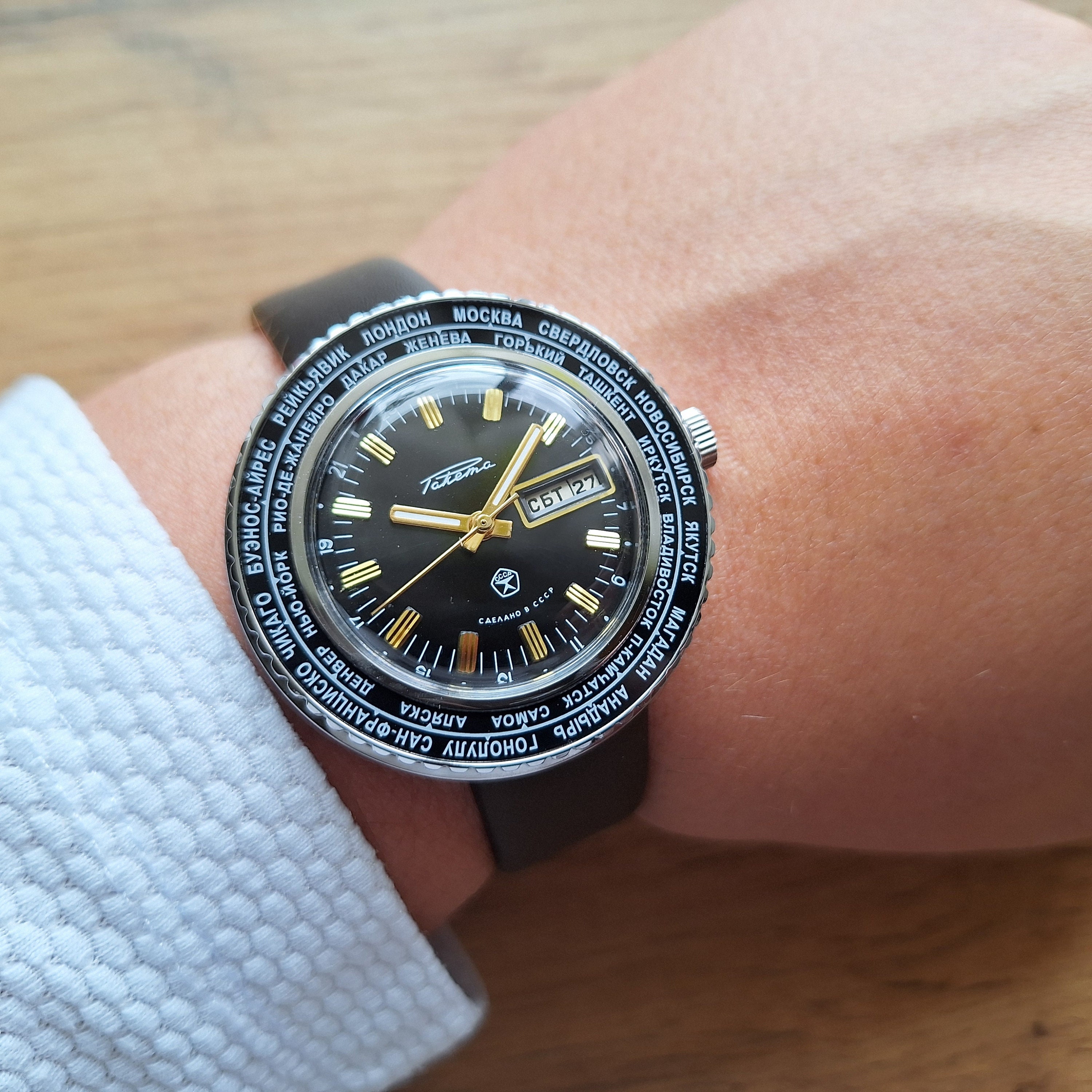 ヴィンテージソビエト時計 Raketa ワールドタイム 2628.H、Raketa 時計 