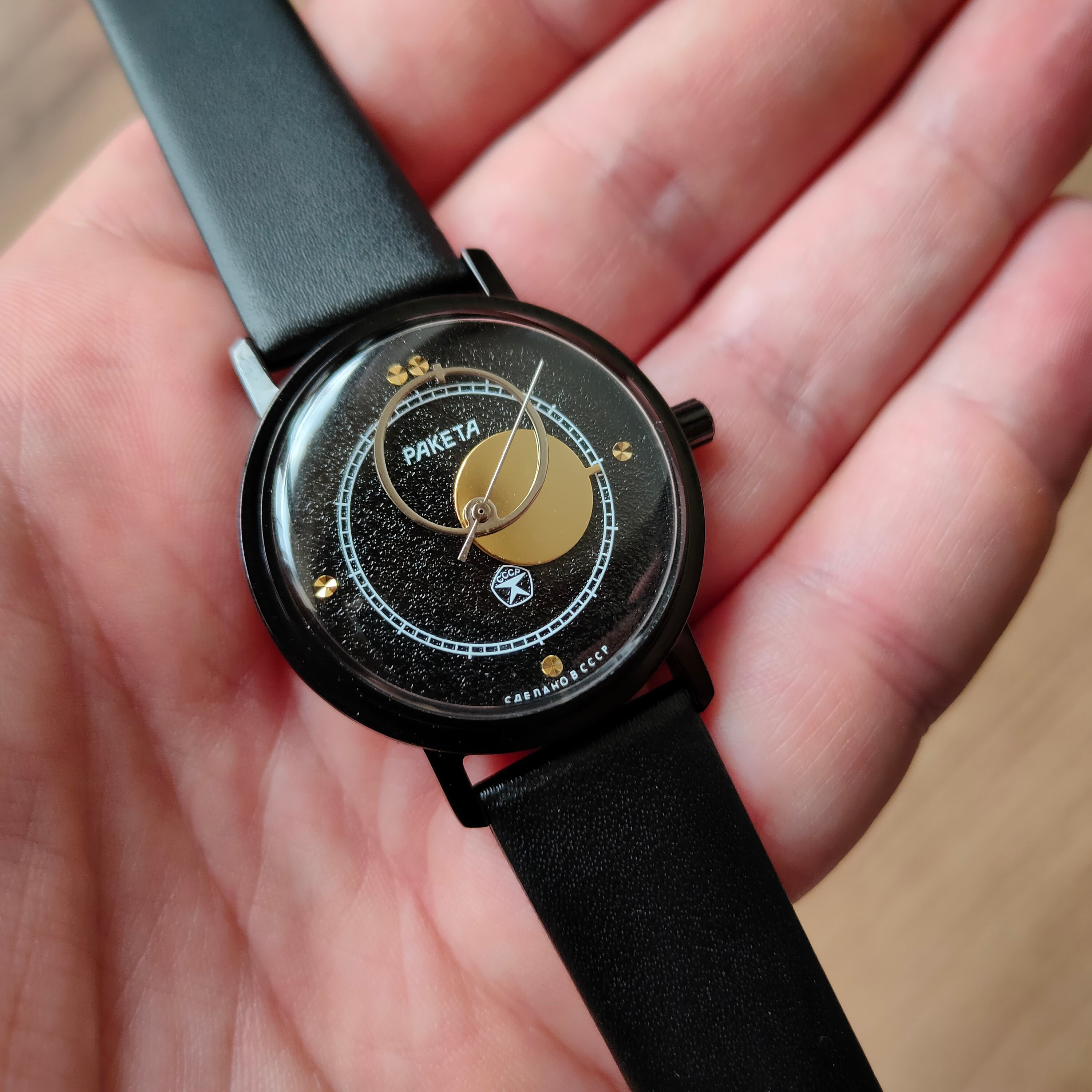 良品　Raketa ラケタ　コペルニクス 手巻き腕時計 CCCP ロシアウォッチ 楽天市場】Raketa ラケタ コペルニクス 手巻き腕時計 CCCP ソ連