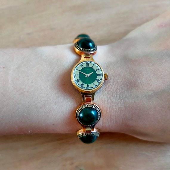 Ladies watch Сhaika, mechanical watch, soviet watc