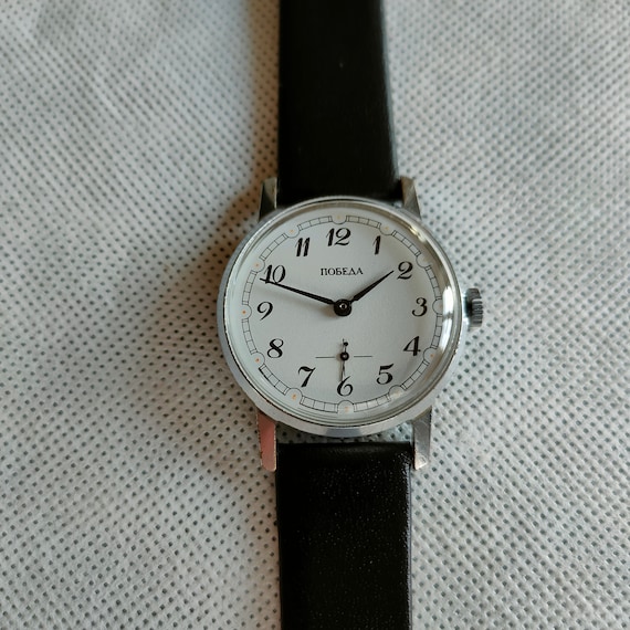 Vintage watch Pobeda "Victory", Soviet watch, whi… - image 5