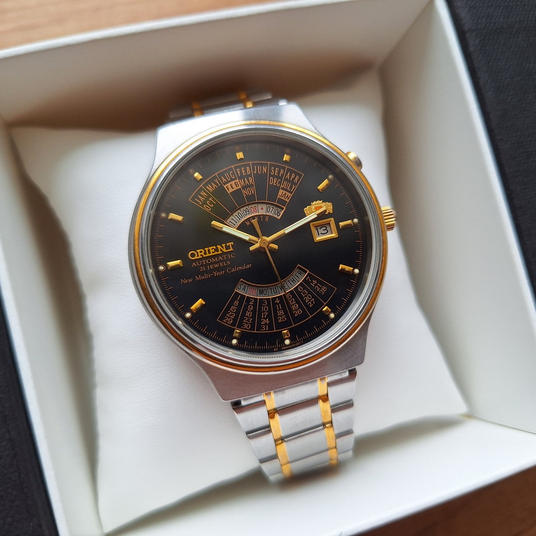 Vintage Watch Orient College Multi-year Calendar, Japan Watch