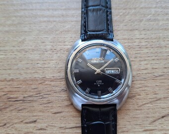 SEIKO アクタス自動巻き腕時計 23ジュエル 希少なセイコー 5 アクタス SS 自動巻き腕時計 Ref. 6106-8450
