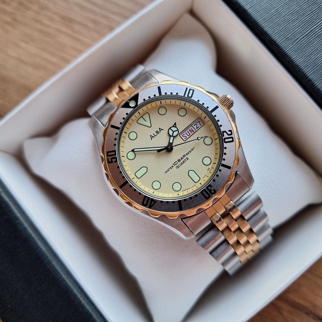 Vintage Seiko Alba Classic Watch: Luminous Dial, Quartz Japan