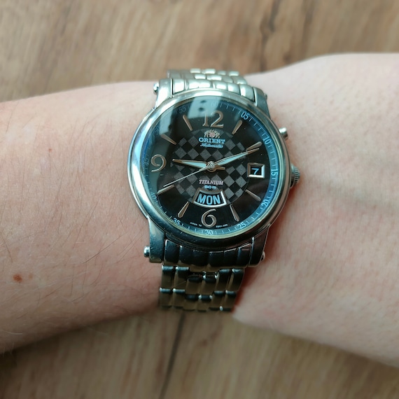 Vintage Orient TITANIUM watch, Black Orient watch… - image 10