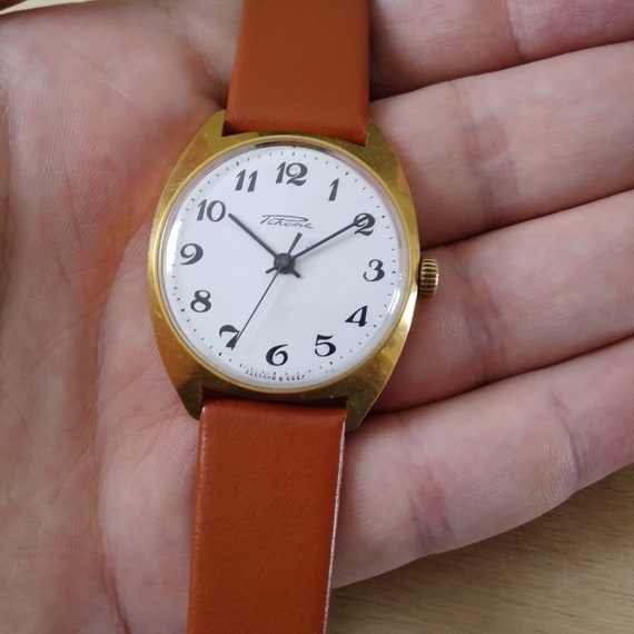 Raketa Soviet watch, vintage watch, white dial, mechanical watch, USSR watch rocket watch