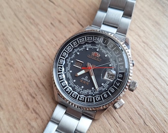 1970年代製 ORIENT オリエント ワールドダイバー ダイバーズウォッチ 希少なヴィンテージ オリエント ワールド ダイバー ウォッチ