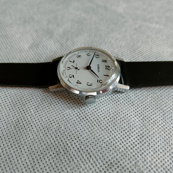 Vintage watch Pobeda "Victory", Soviet watch, whi… - image 6
