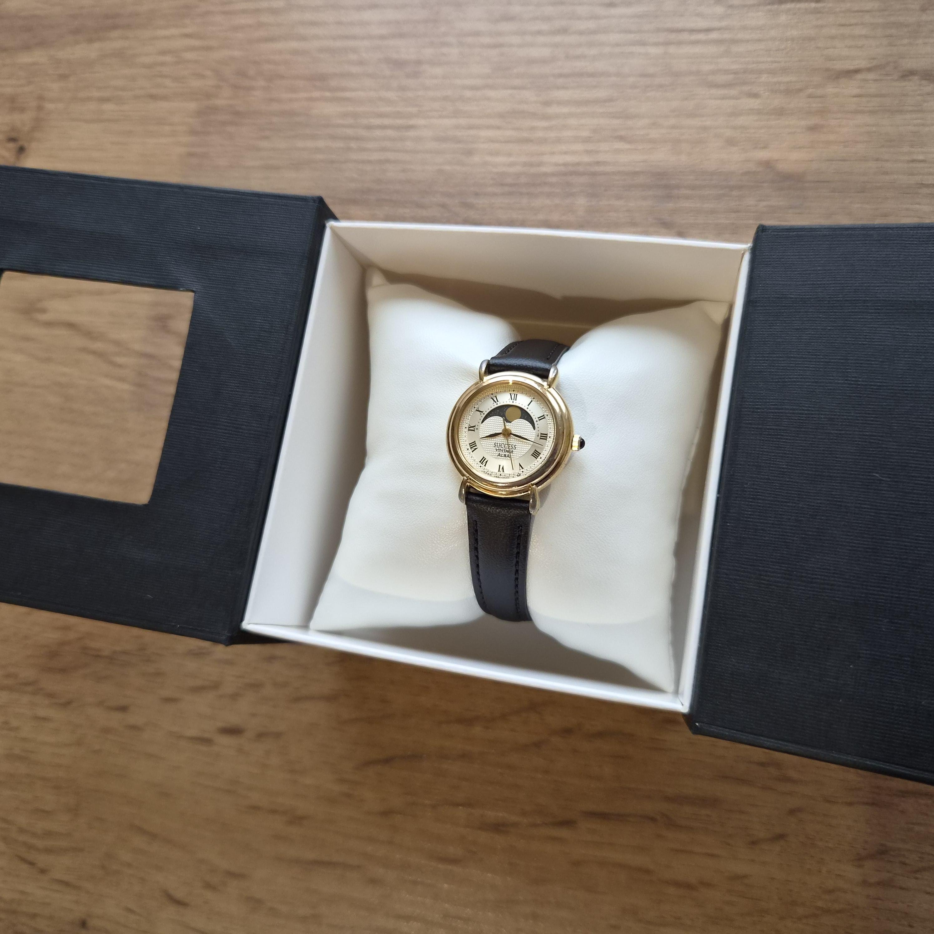 ALBA Seiko Success Vintage Moonphase Watch, Quartz Watch Real Moon