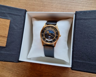 New Old Stock Quartz watch Luch with Real Moon Phases Calendar, Moonphase  watch, black moonphase watch, Soviet watch, black watch