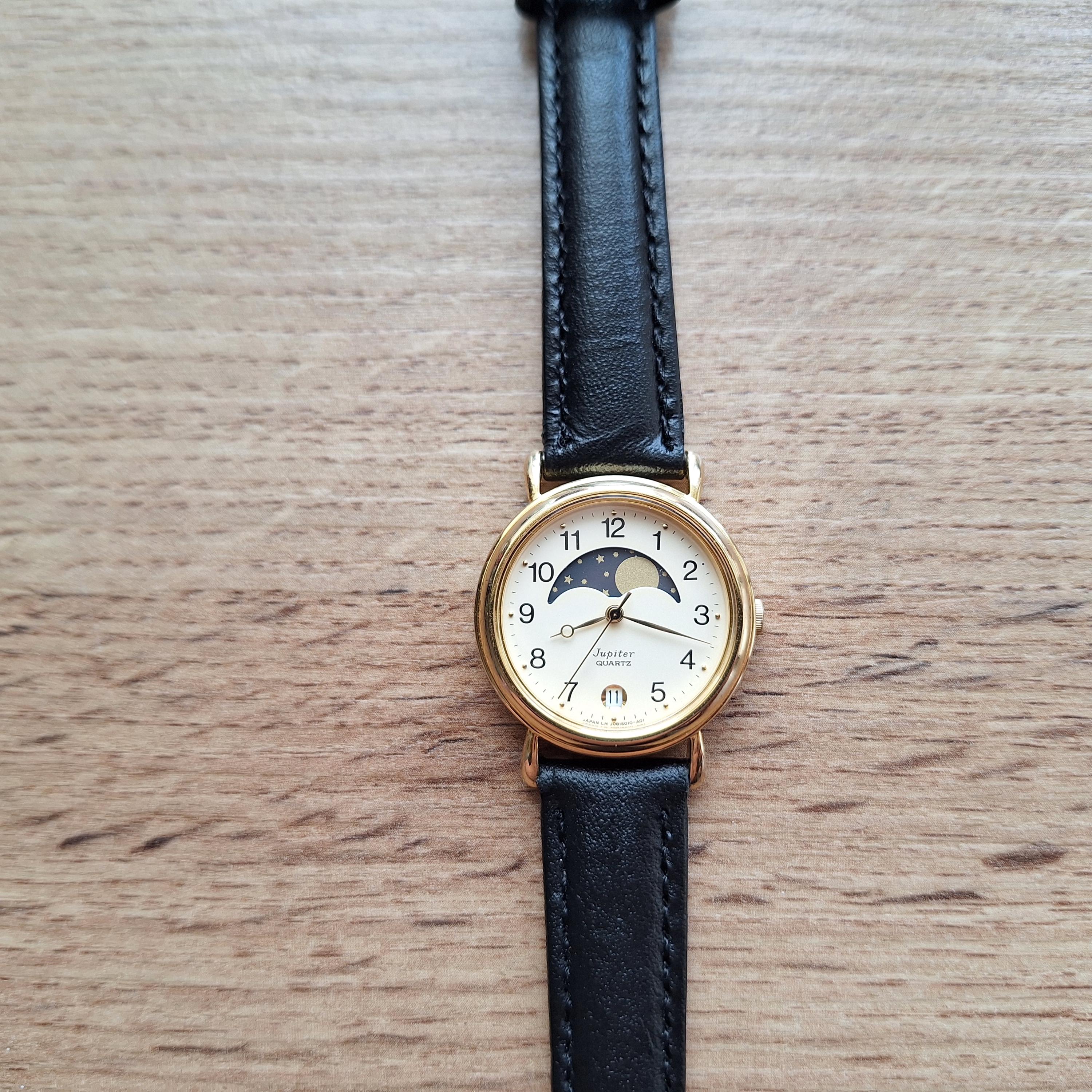 Orient Jupiter D39307-71 Quartz Day/Date Vintage Men's Watch