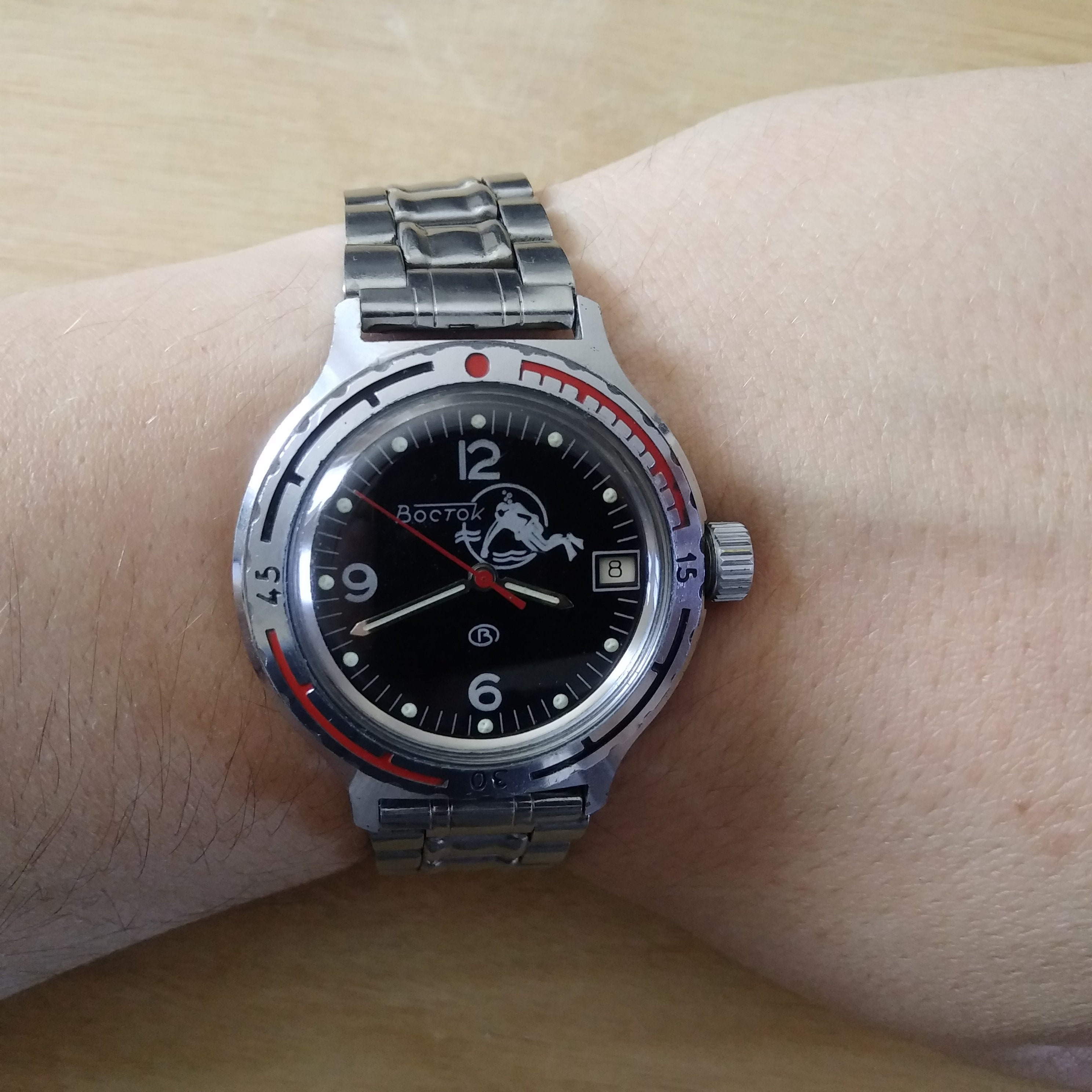 Vostok Amphibian Automatic Mens Wristwatch Self-Winding Military Diver  Amphibia Case Wrist Watch #150346 (Tricolor) 並行輸入品