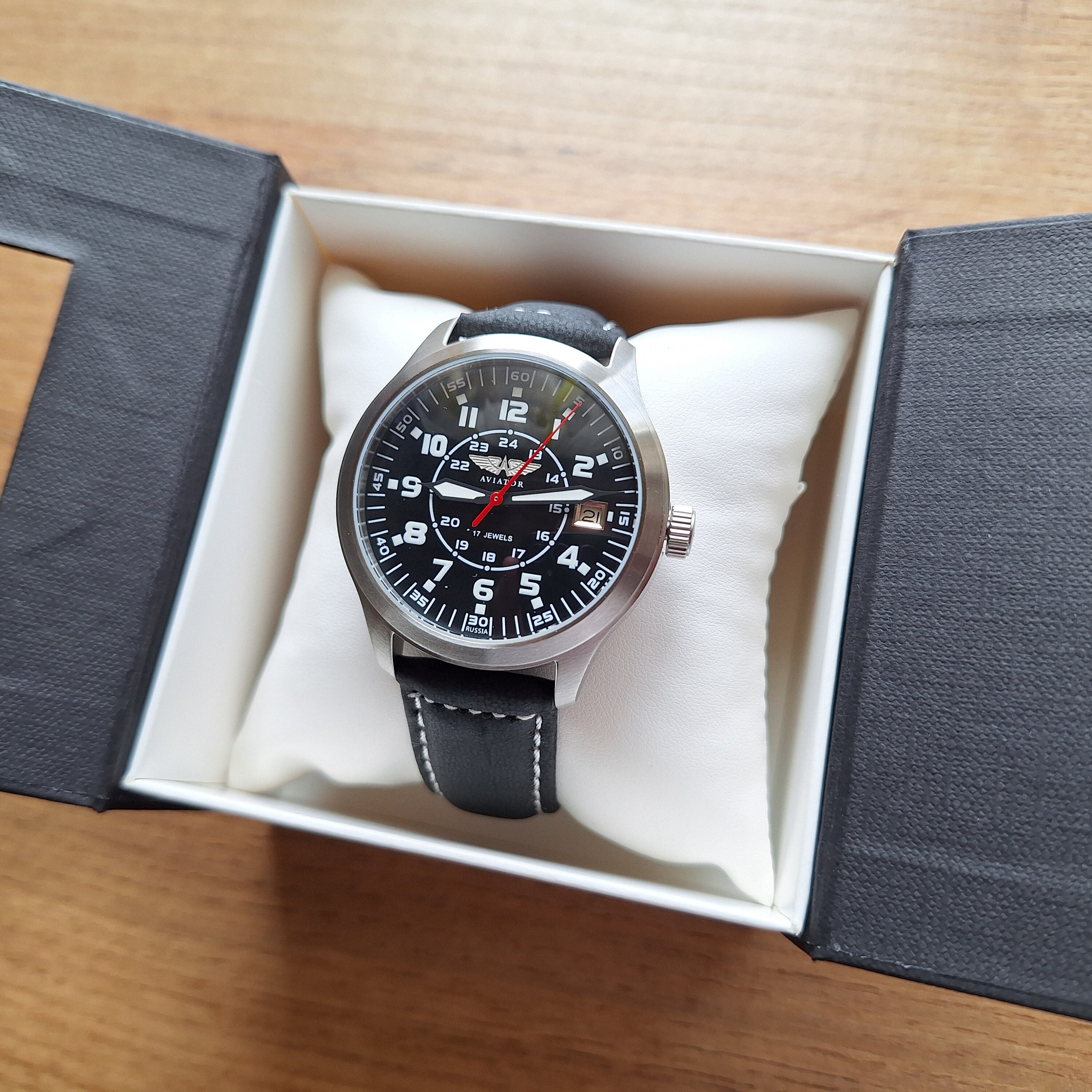 Poljot Aviator Watch: Vintage USSR Mechanical Pilot Watch (41mm