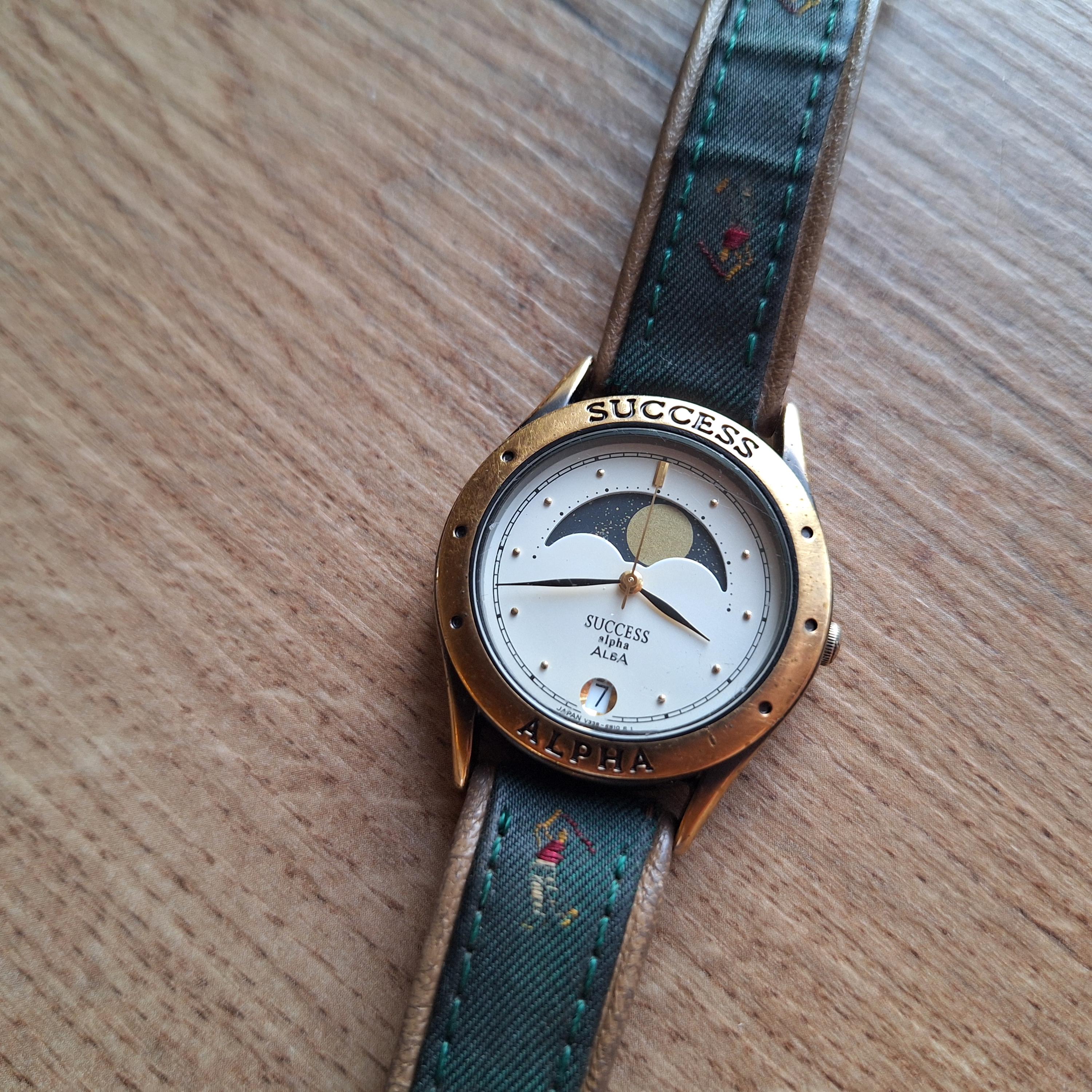 ALBA Seiko SUCCESS Alpha Vintage Moonphase Watch, Quartz Watch