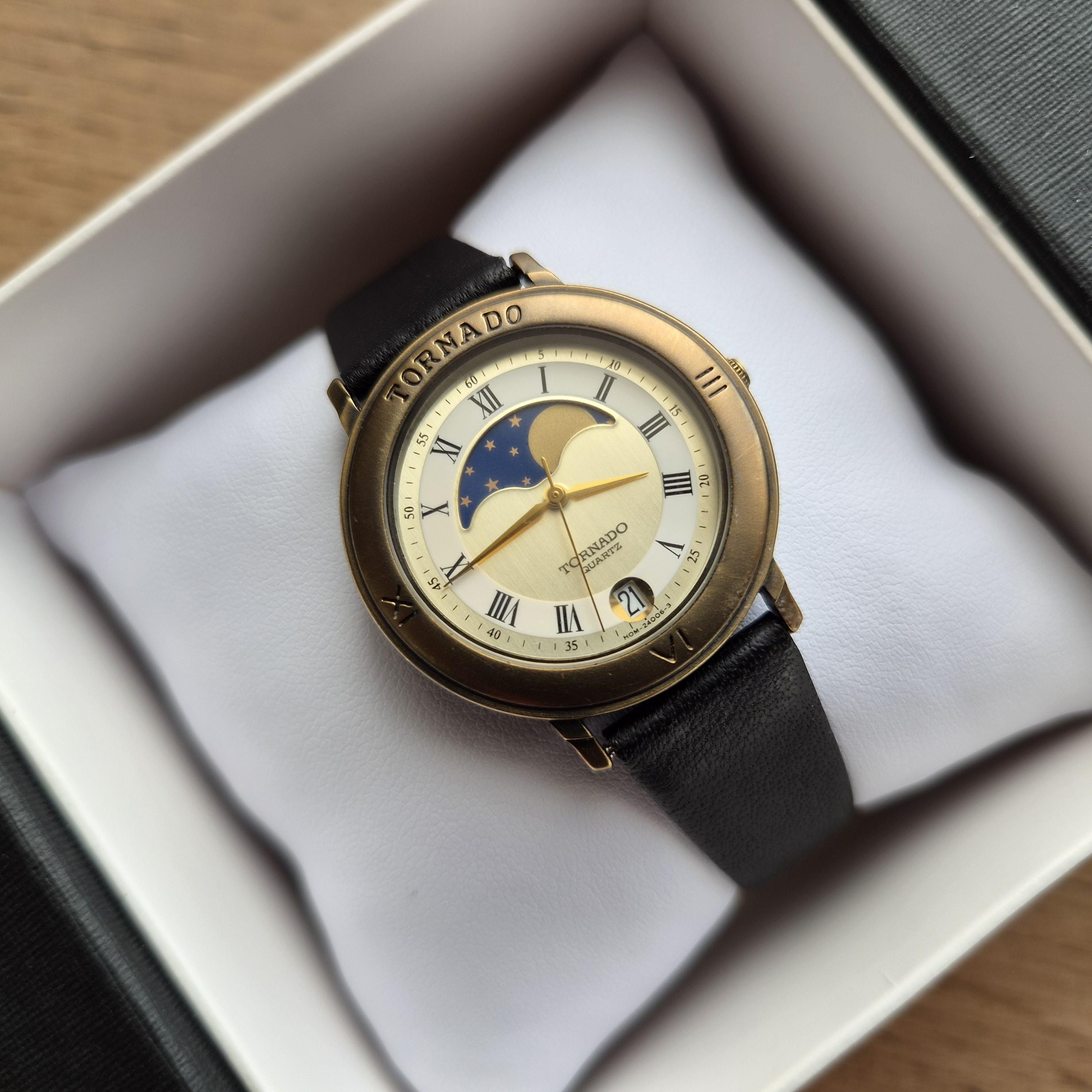TORNADOデイトムーンフェイズローマン金ゴールド時計 Seiko Tornado 