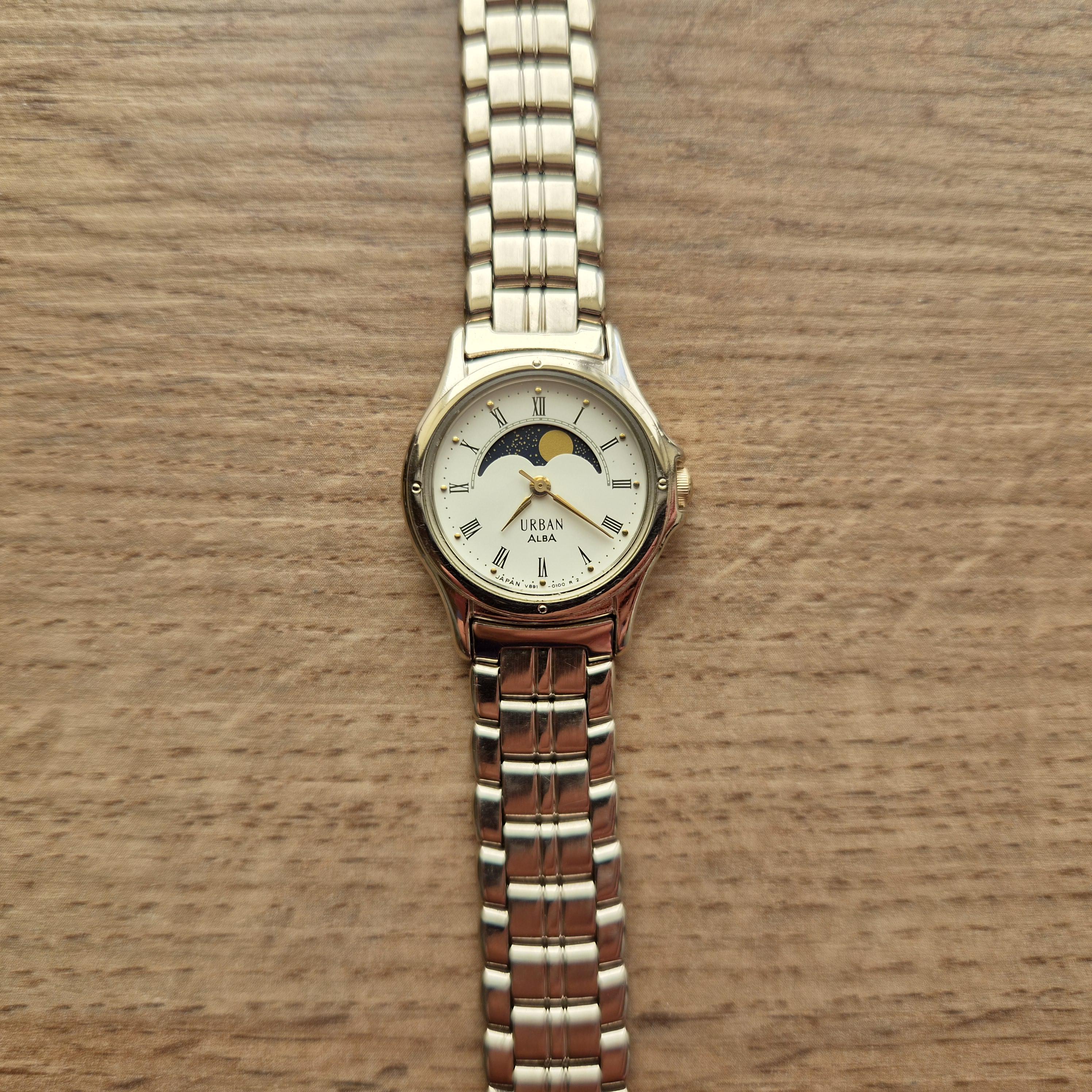 ALBA Seiko URBAN Vintage Moonphase Watch, Quartz Watch With Real