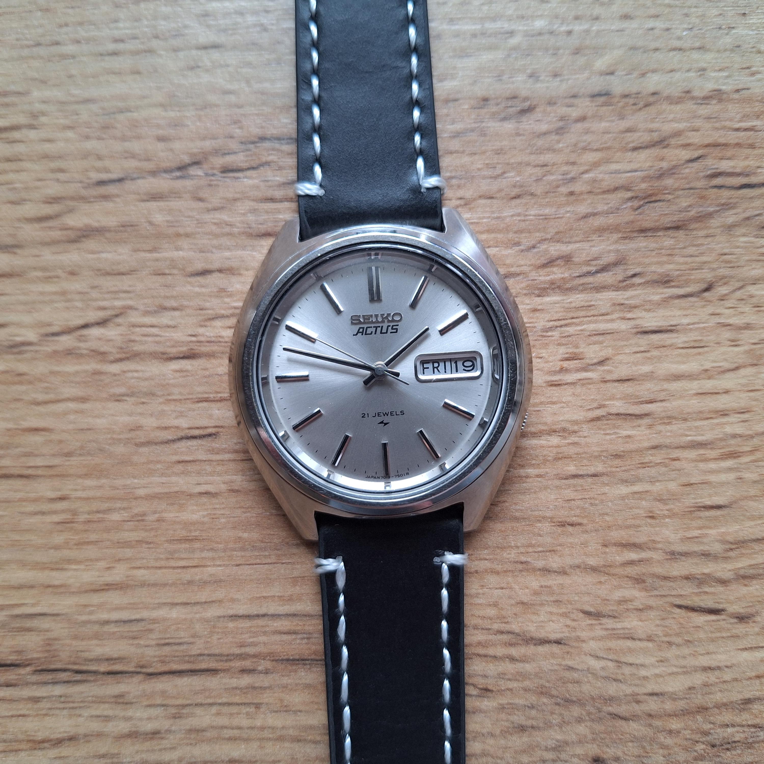セイコー SEIKO 5 ACTUS ファイブ アクタス 7019-7070 腕時計 