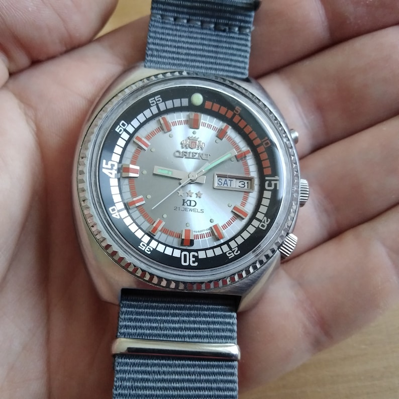 citizen quartz aqualand