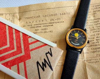 NOS NIEUW quartzhorloge LUCH, echte maanstandenkalender, maanpolshorloge, maanfasehorloge, Sovjethorloge.