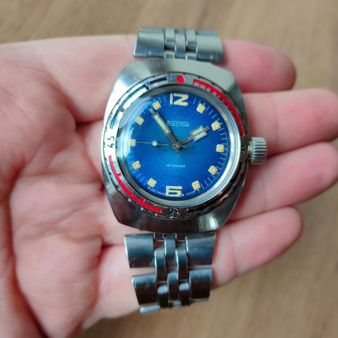 Vostok Wostok Amphibia Watch, Diver Wristwatch, Vintage Soviet Watch