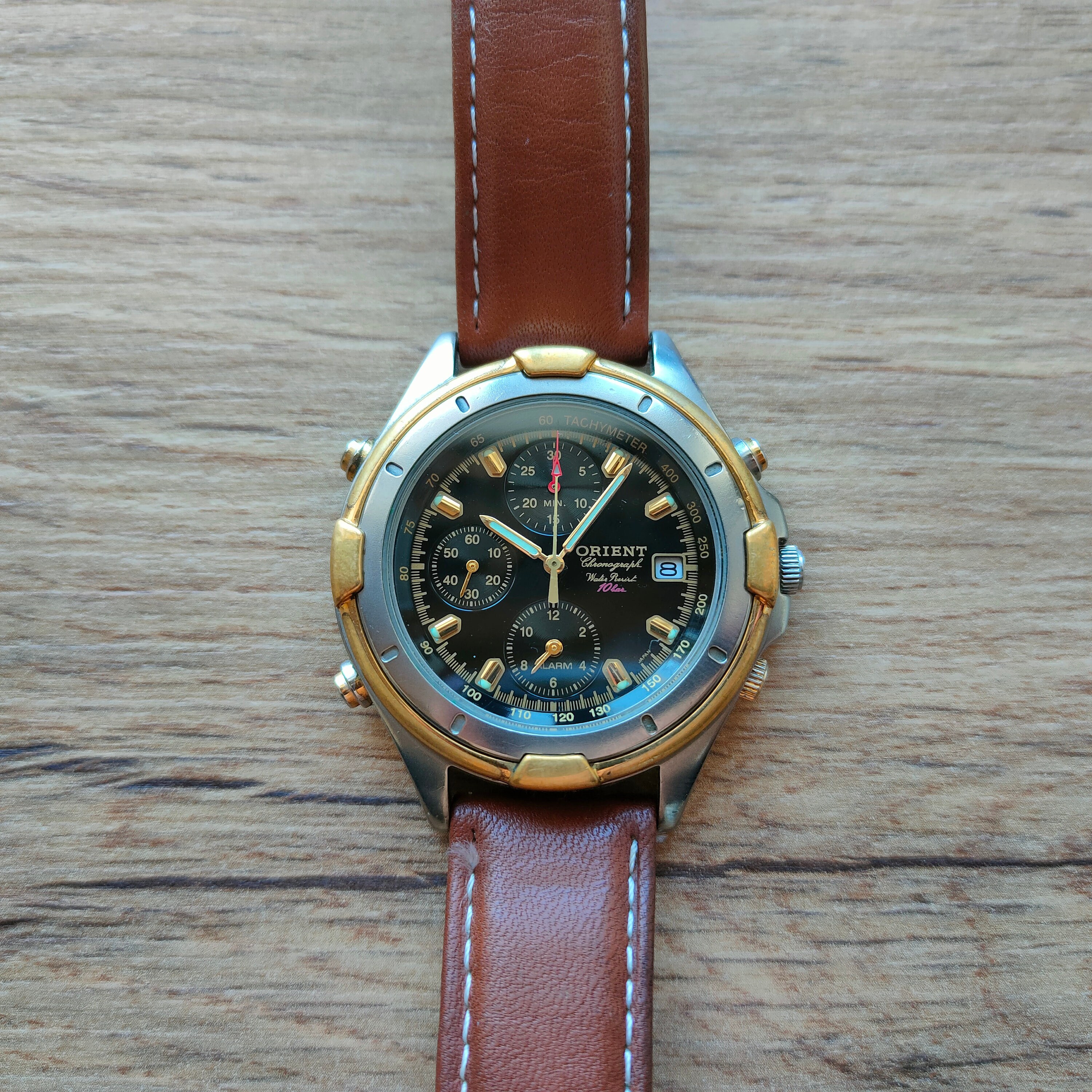 Montre Vintage Racer Orient Chronographe Alarme HFA0191-70 - Années 90, Japon, Neuf Sans étiquette