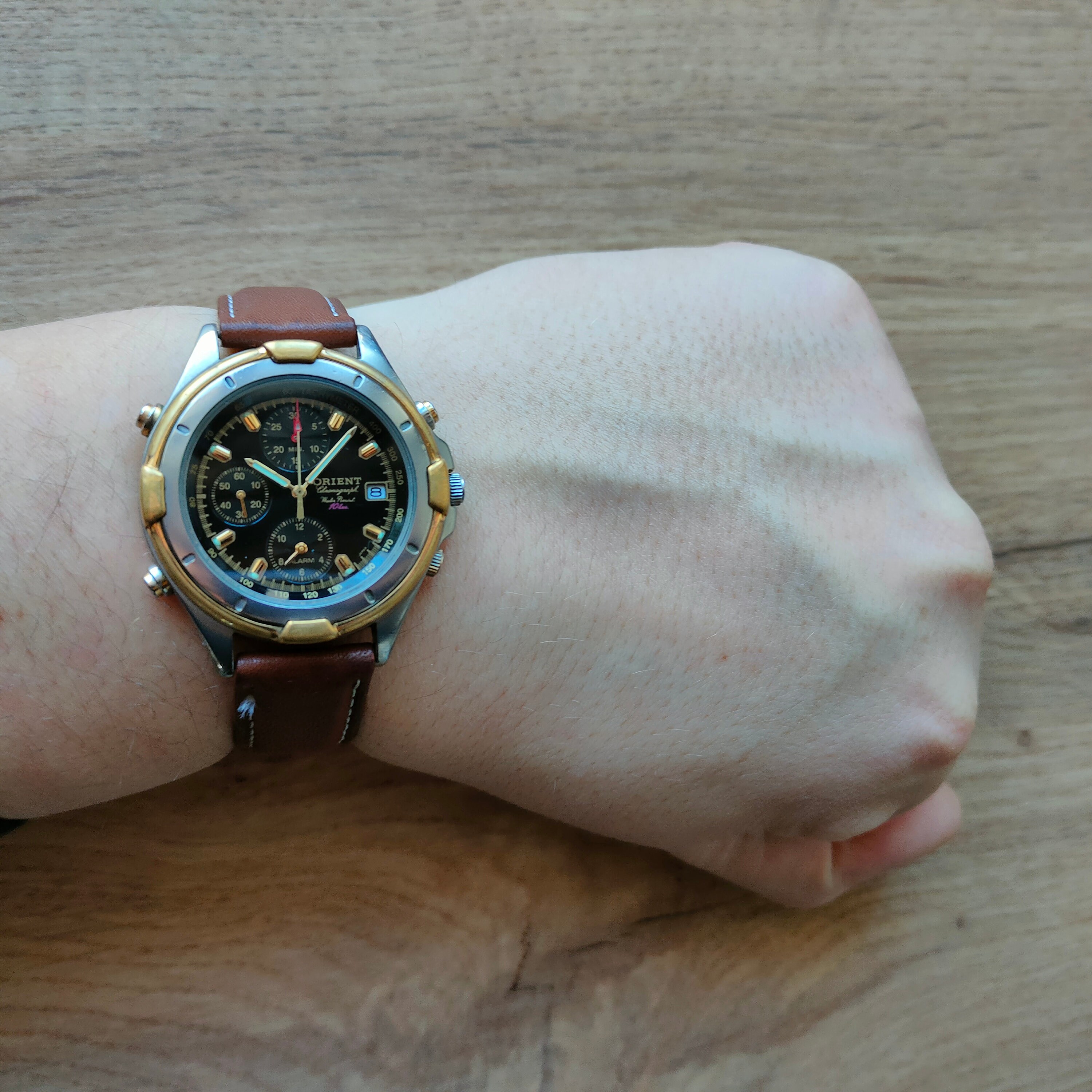 Vintage Orient Quartz Chronograph Watch, Mens Watch, Black Vintage Orient Quartz Chronograph Watch, Mens Watch, Black