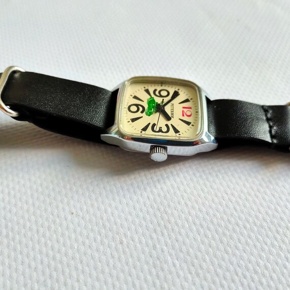 Rare Raketa red 12 TANK panzer raketa square watch Gem